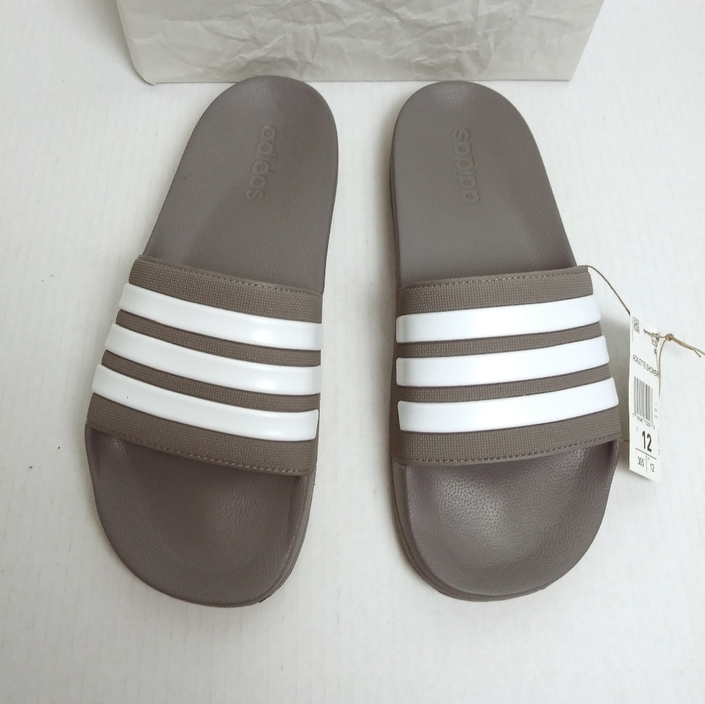 adidas Adilette Men's Size 12 Comfort Stripe Gray and White Slide Sandals